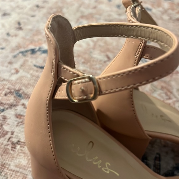 lululs women’s heels - Picture 2 of 6